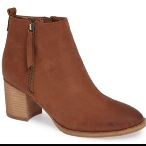 Blondo Waterproof Nova Burgundy Suede Black Heel Bootie SZ 7M!